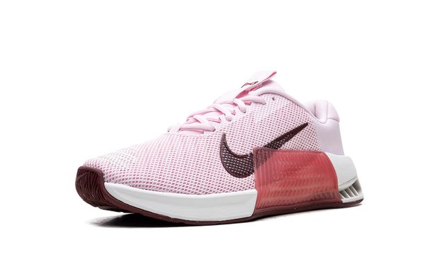 NK Metcon 9 Mousse Rose 